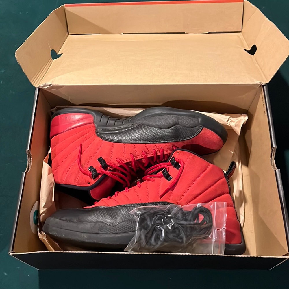 Reverse flu games jordan 12s red and black